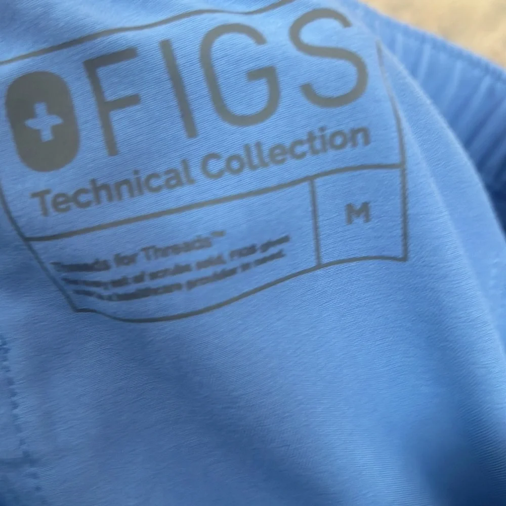 Figs men’s cairo